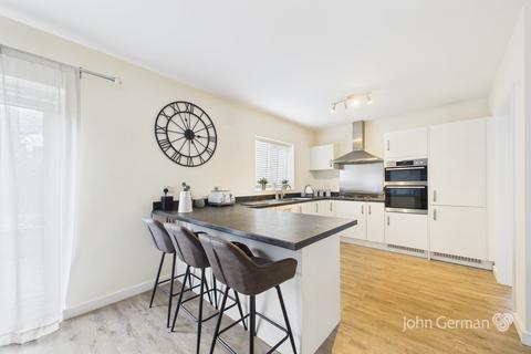 4 bedroom detached house for sale, Starflower Way, Mickleover