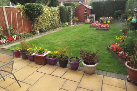 3 bedroom terraced house for sale, 121 The Oval