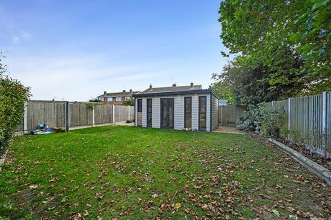 7 bedroom detached house for sale, School Road, Great Oakley