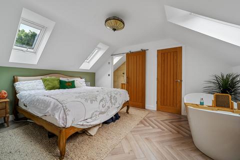 7 bedroom detached house for sale, School Road, Great Oakley