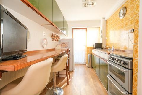 2 bedroom terraced house for sale, Ringshall Road, Orpington
