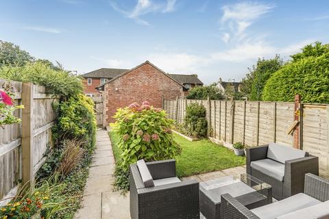 undefined, Little Close, Kingsteignton, TQ12 3YZ