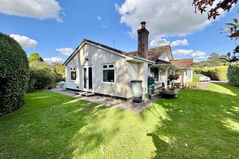 1 Brookdale Close, Broadstone, BH18 9AA