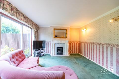 3 bedroom semi-detached house for sale, Reindeer Road, Fazeley