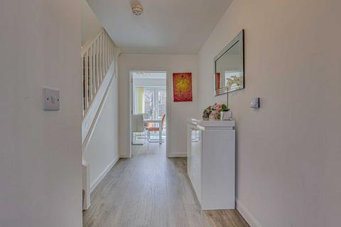 undefined, Elizabeth Gardens, Rochford, SS4