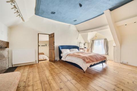 2 bedroom terraced house for sale, 3 Exeter Road, Dawlish