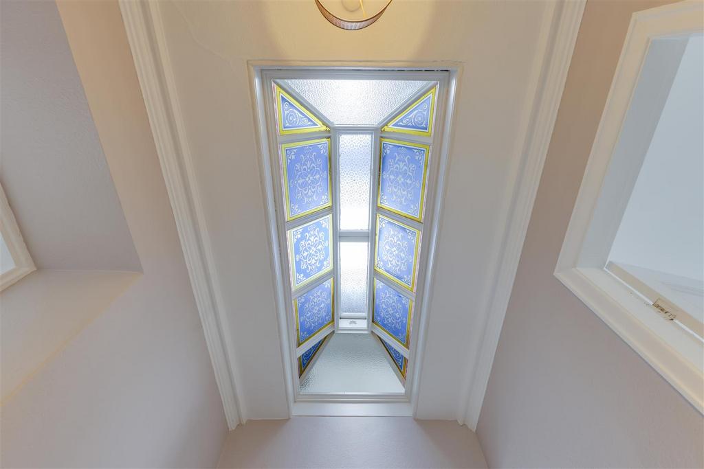 Feature Lantern
