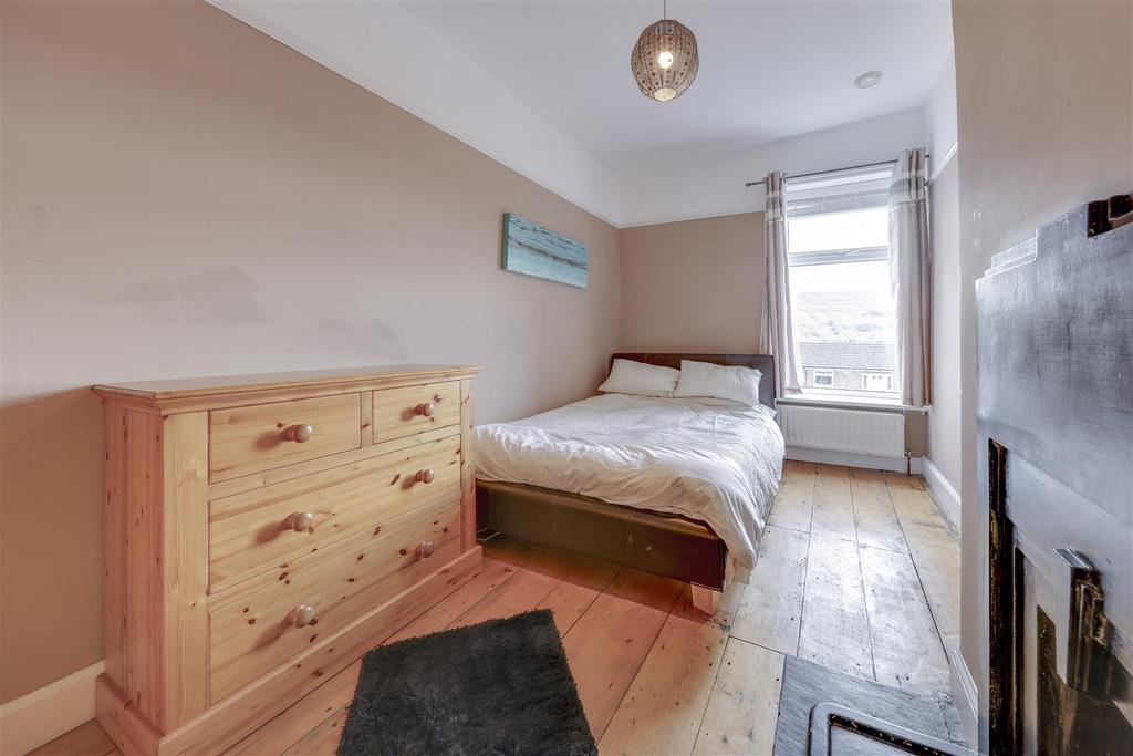 Bed 4