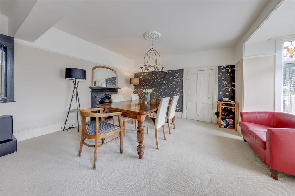 Dining Room Alt
