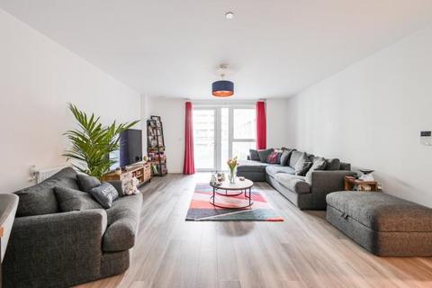 1 bedroom flat for sale, Chamberlain Court, Shipbuilding Way, E13