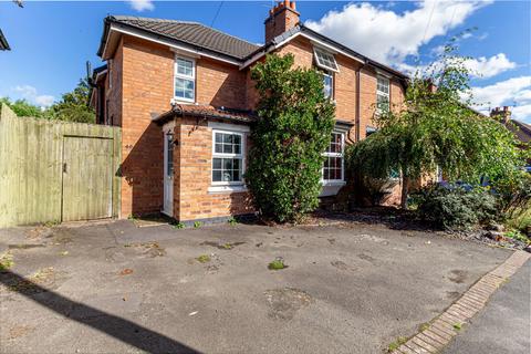 46 All Saints Road, Warwick, CV34 5NN