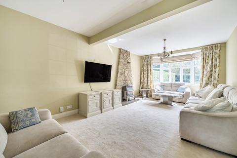 undefined, Oriental Road, Woking, GU22
