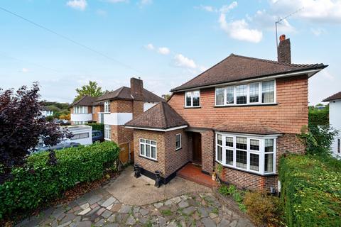 Oriental Road, Woking, GU22