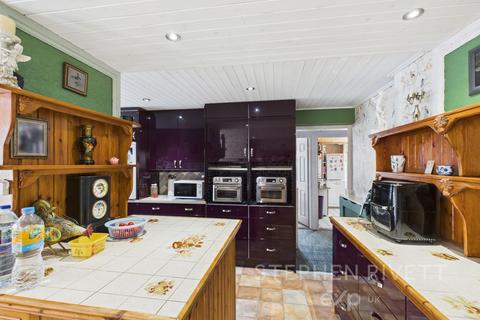 4 bedroom detached bungalow for sale, Hargham Road, Attleborough NR17