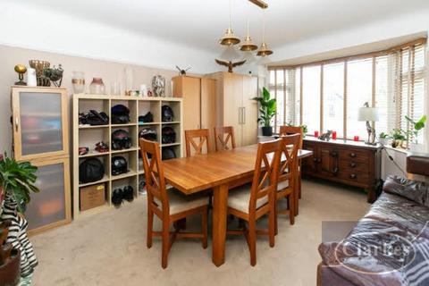 3 bedroom detached house for sale, Durrington Road, Bournemouth