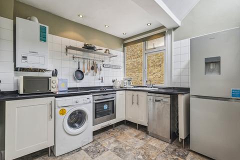 1 bedroom flat to rent, Windsor Court, 20 Frogmore, London