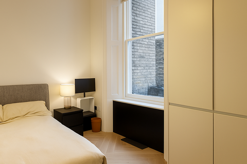 2 bedroom flat to rent, Southwell Gardens, London SW7