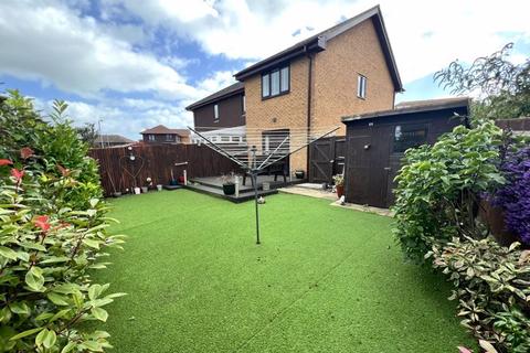 2 Pavilion Close, Deal, CT14 6UF
