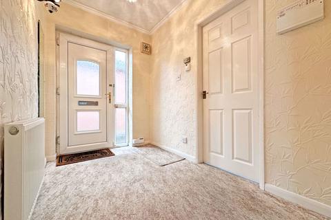 2 bedroom bungalow for sale, Newbury Lane, OLDBURY, B69 1JJ