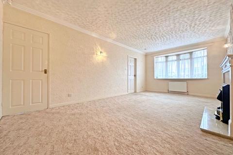 2 bedroom bungalow for sale, Newbury Lane, OLDBURY, B69 1JJ