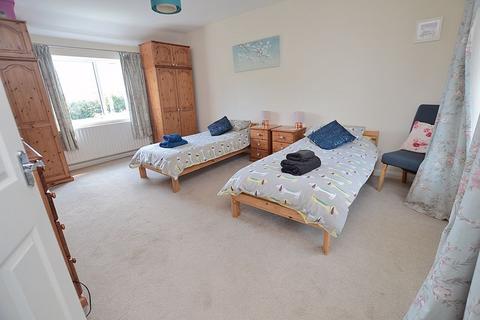 2 bedroom detached house for sale, Roselle, Thorpe Road, Tattershall Thorpe