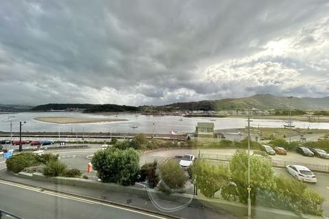 2 bedroom apartment for sale, Station Road, Deganwy