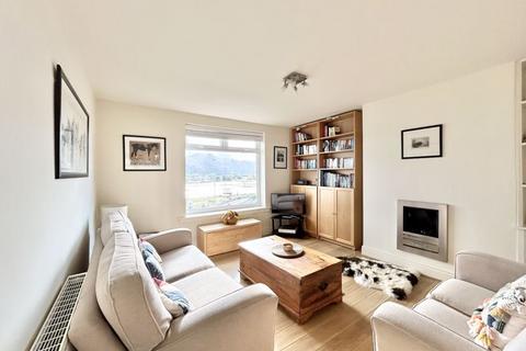 2 bedroom apartment for sale, Station Road, Deganwy