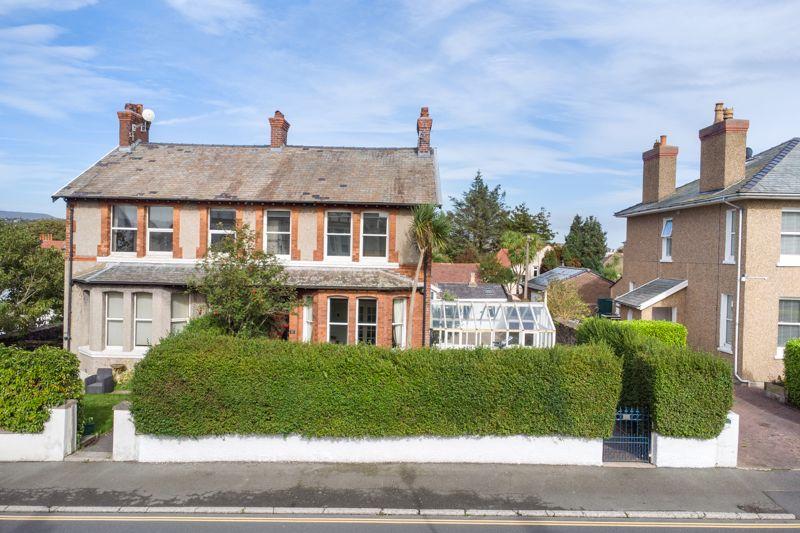 40 Selborne Drive