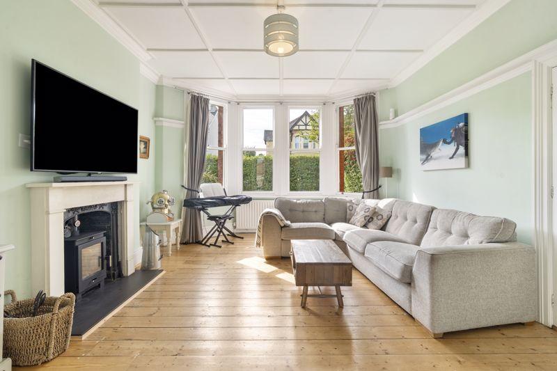 40 Selborne Drive