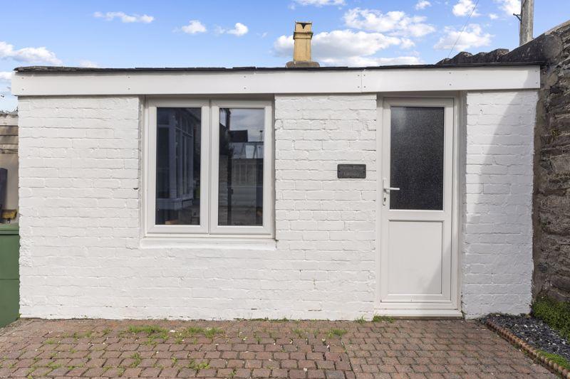 40 Selborne Drive