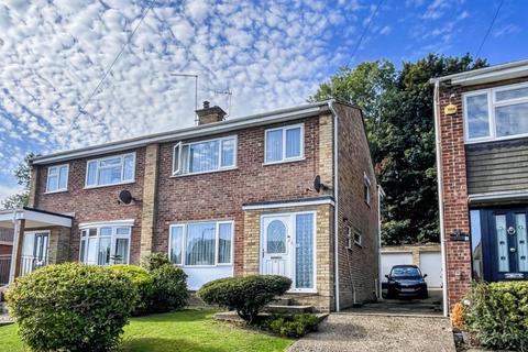 4 bedroom semi-detached house for sale, Cedar Avenue - Extended - South Facing Garden - Garage