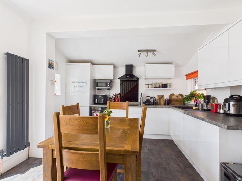 Kitchen diner