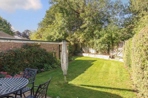 undefined, Elm Tree Walk, Tring