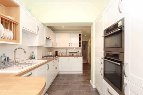 4 bedroom detached house for sale, Elm Tree Walk, Tring