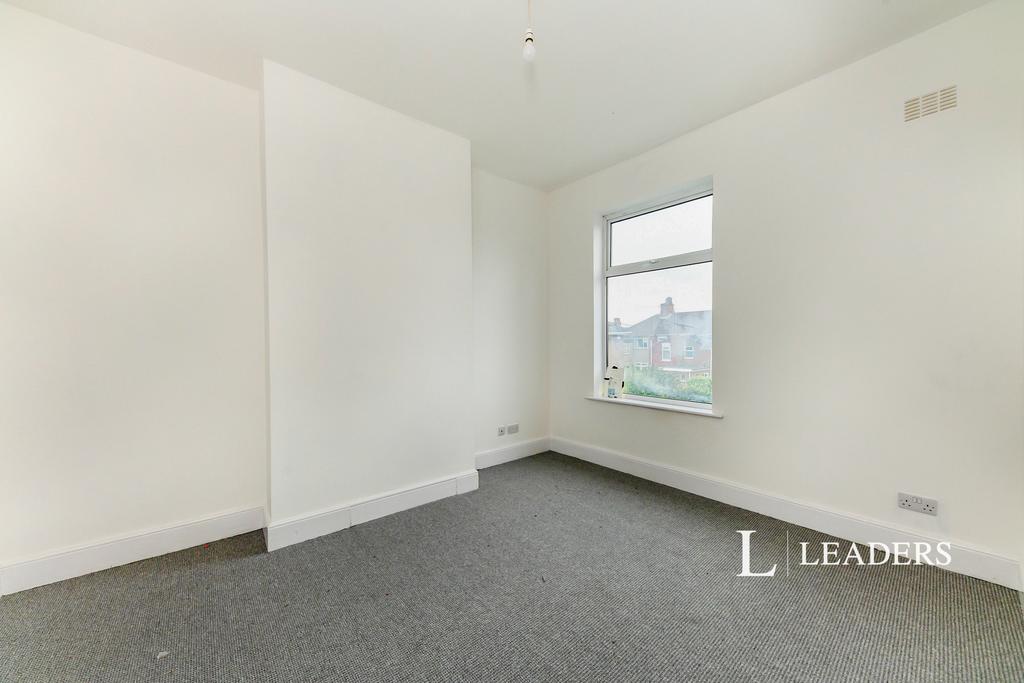 80 hainton ave-9