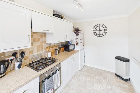2 bedroom terraced house for sale, Chaucer Close, Stowmarket IP14
