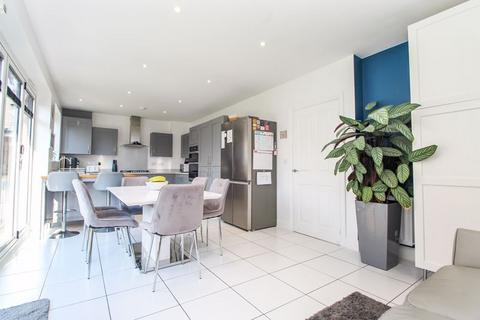 4 bedroom detached house for sale, Woodman Way, Wootton MK43