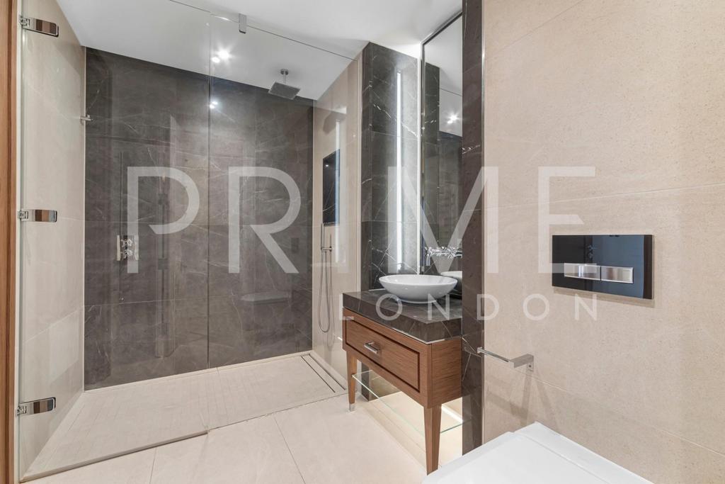 BATHROOM2 (23).jpg