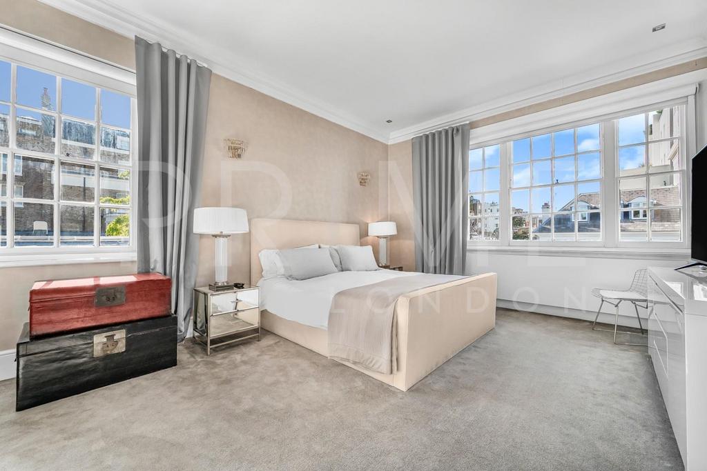 BEDROOM1a (32).jpg