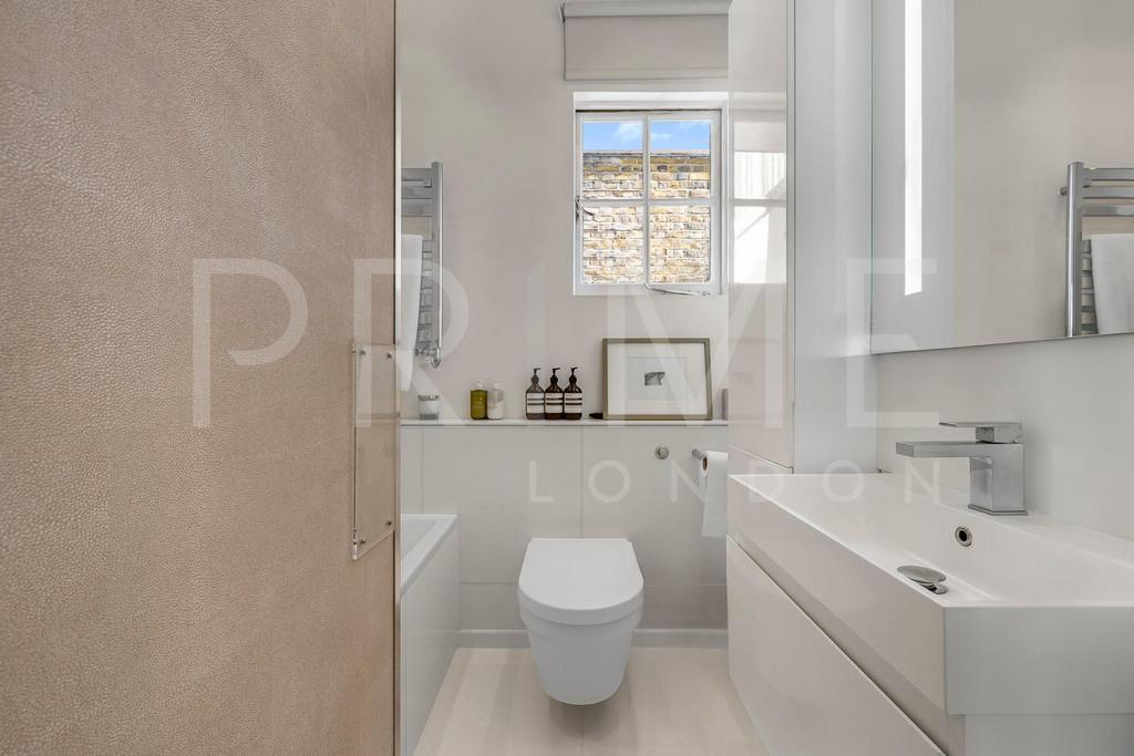 BATHROOM2 (38).jpg