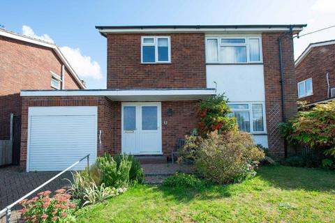 3 bedroom detached house for sale, Oak Road, Green Street Green, Orpington, Kent, BR6 6BB