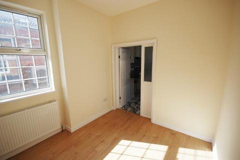 2 bedroom flat to rent, EALING ROAD, WEMBLEY, HA0 4QD