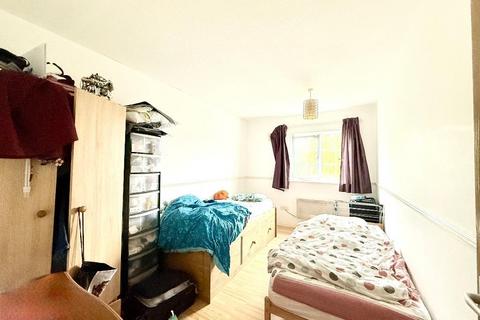 undefined, Layham Drive, Wigmore, Luton, Bedfordshire, LU2 9SY