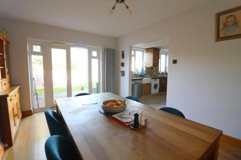 undefined, Luton LU1
