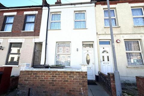 undefined, Dallow, Luton LU1