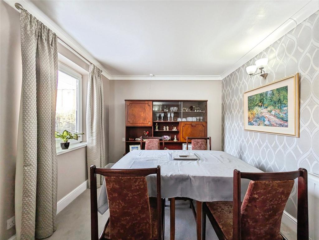 Dining Area/Bedroom