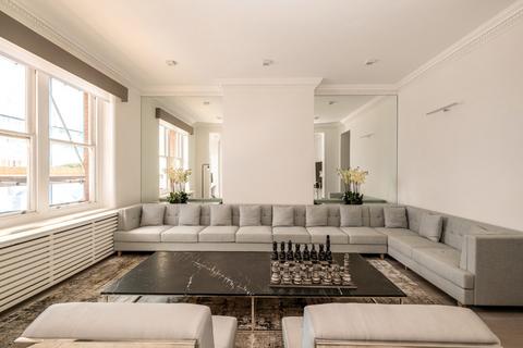 4 bedroom apartment for sale, Rutland Court