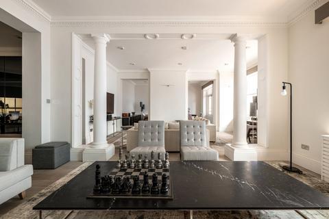 4 bedroom apartment for sale, Rutland Court