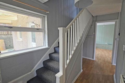 16 Garth Close, Trevethin, Pontypool, NP4 8EH