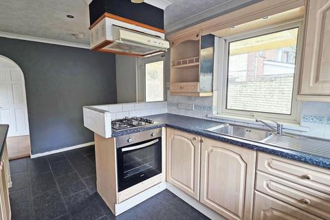 16 Garth Close, Trevethin, Pontypool, NP4 8EH